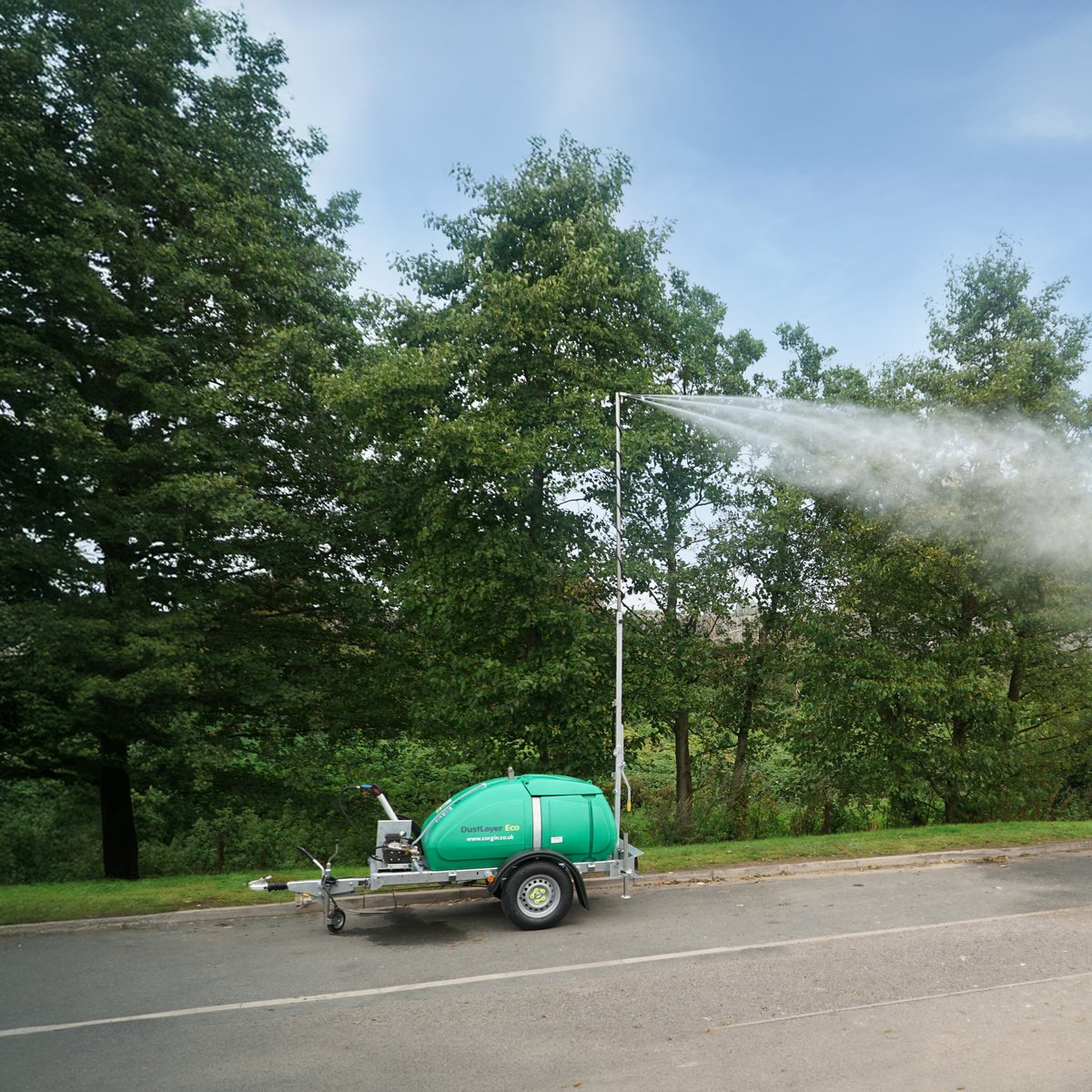 dust-layer-highway-specification-trailer-for-easy-towing